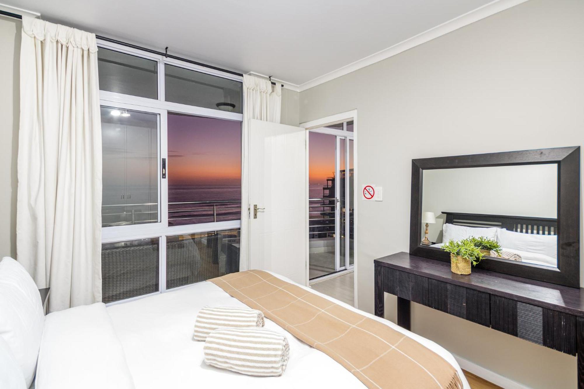 Atlantic Haven Appartement Bloubergstrand Buitenkant foto
